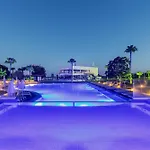 Hotel So