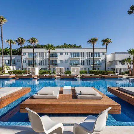 فندق So أيا نابا