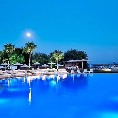 So Hotel